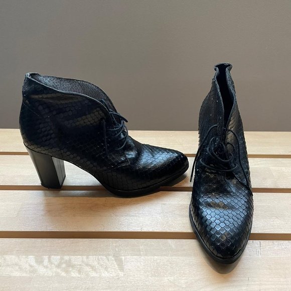 Bravo Java Leather Ankle Boots - Picture 4 of 6